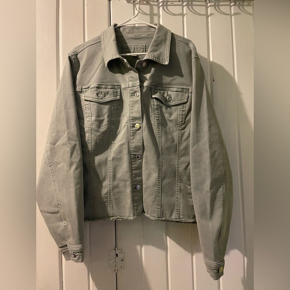 MAURICES denim jacket- 2X NWT - Picture 1 of 9